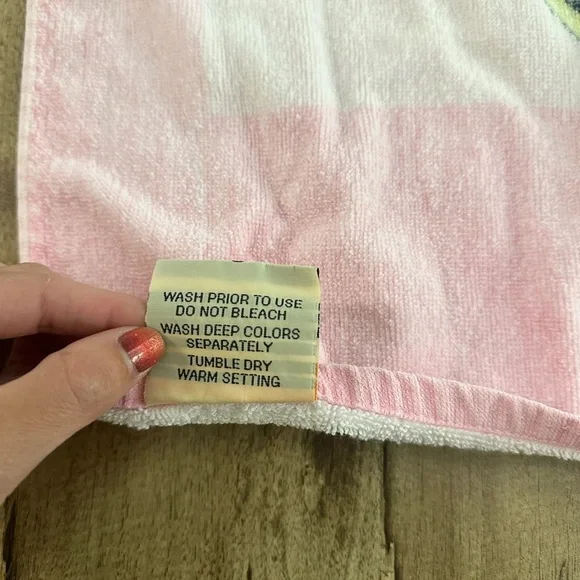 Vintage Disney MINNIE MOUSE pink Cotton Beach Towel J D Franco 44” x 23” VGUC - Picture 3 of 6